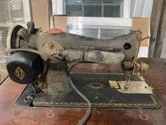 Singer cabinet sewing machine and sewing box, accessories, button jars 27x18.5x31