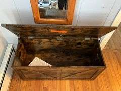 Wooden storage chest 39.5x16x18
