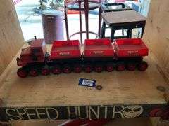 Cruiser 24WD toy truck