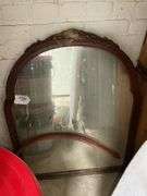 Arched mirror w/ crown crest