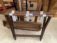 Wooden painter's easel, folding luggage rack, rail