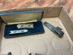 Collectibles lot: corn huskers, straight razor in box, shot cups in leather case, misc
