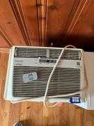 Frigidaire 10,000BTU window AC unit