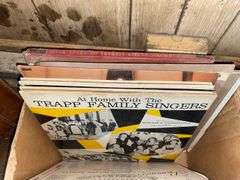 Vintage vinyl LP and 78rpm records including: Simon & Garfunkel, Trapp Family Singers