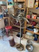 Vintage GE Freshnd-Aire pedestal fan