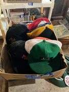 Baseball caps lot in box
