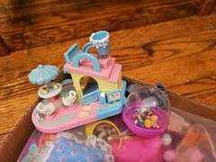 Polly Pocket dolls and accessories