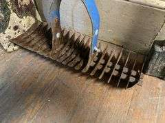 Dethatching rake, chopper axe