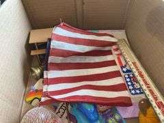 Stick flags, Peanuts stickers, misc
