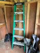 Werner 6’ fiberglass step ladder