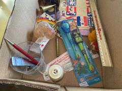 Stick flags, Peanuts stickers, misc