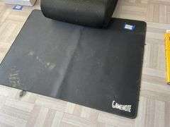 Floor gaming chair rocker and Gamenote pad