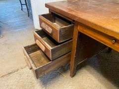Vintage wooden office desk 60x36x30.5
