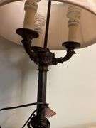 Metal column base table lamp w/ fabric shade