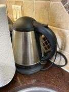 Elite Gourmet toaster oven, Cuisinart food processor, Dash grill, electric skillet, hot pot, paper towels
