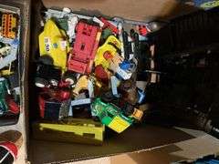 Toy vehicle boxlots