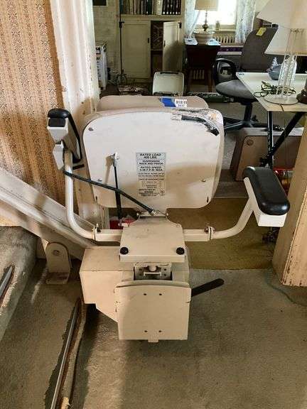 BRUNO stairlift