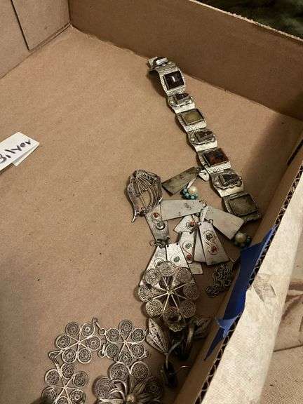 Mexican silver jewelry lot including: rings, bracelets, pins