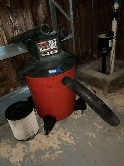 Craftsman 8-gallon wet/dry shop vac