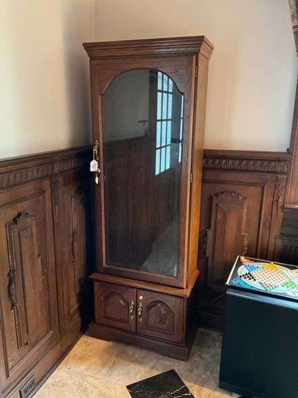 6-slot gun cabinet w/ glazed top door, cabinet base 25x14x72