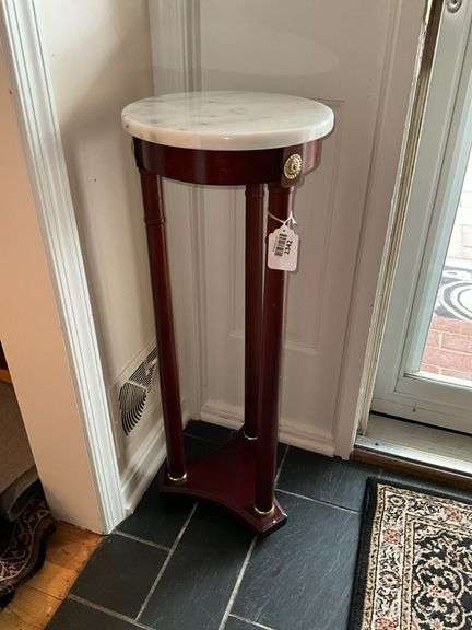Round white marble top pedestal 33in high