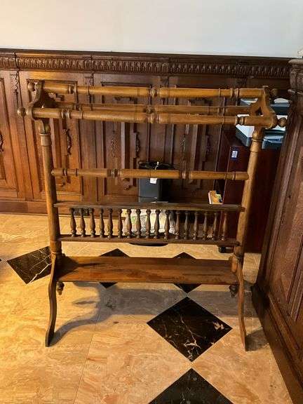 Nicely turned wood quilt rack 39in long