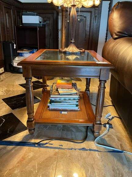 2-tier end table w/ inset beveled glass top, cane bottom shelf - no contents 21.5x26x20
