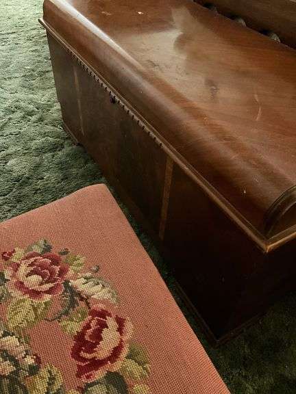 Waterfall cedar chest 48x19x22