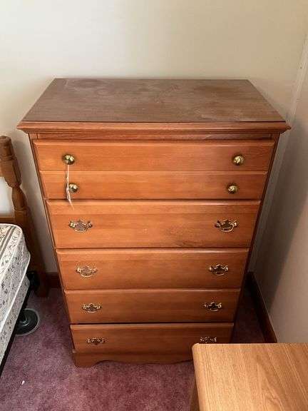 Carolina Furniture Works chest of drawers 30x17x48