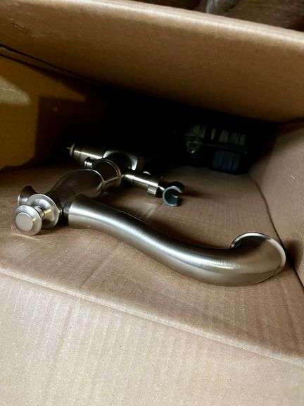 Delta Cassidy freestanding soaking tub floor mount faucet model T4797-SSFL-LHP