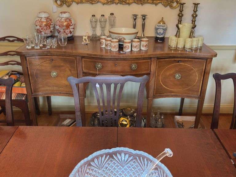 Federal style sideboard, cross banded top and fronts, inlaid ovals, square tapered legs, has bottle drawer - no contents 66x26x38 MUST COME DURING LAST 2 HOURS OF PICKUP FOR THIS ITEM