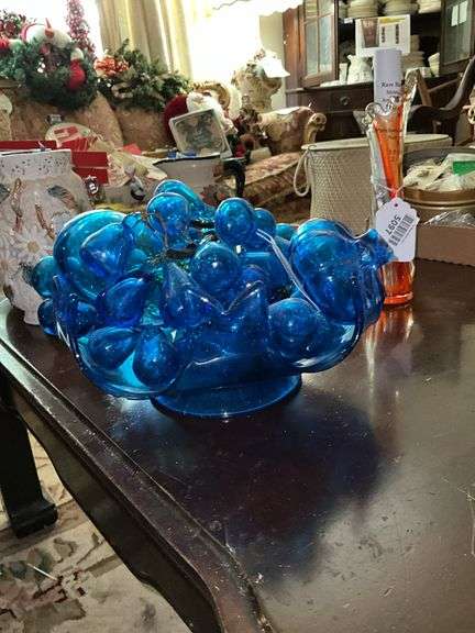 Vintage blue glass fruit in blue glass bowl