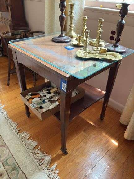 2-tier stand w/ inlaid top, and protective glass top - no contents 20x20x25