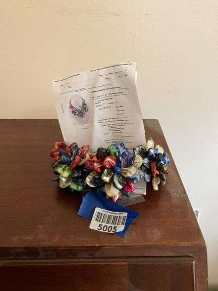 Floral shell necklace
