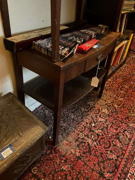 Pair of 2-tier Hepplewhite end stands w/ drawers - no contents 26x14x23
