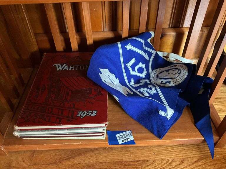 Washington Township High School 1950s yearbooks and 1952 pennant