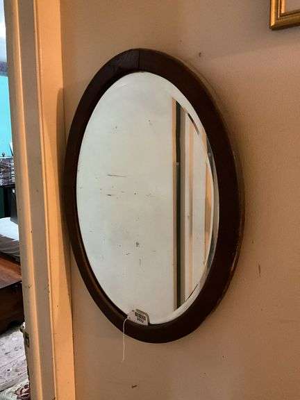 Oval beveled mirror 27.5x21