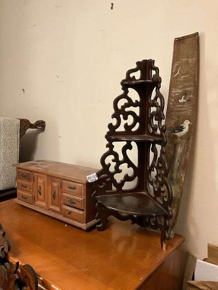Sawn 3-tier what-not, jewelry cabinet, painted barrel stave
