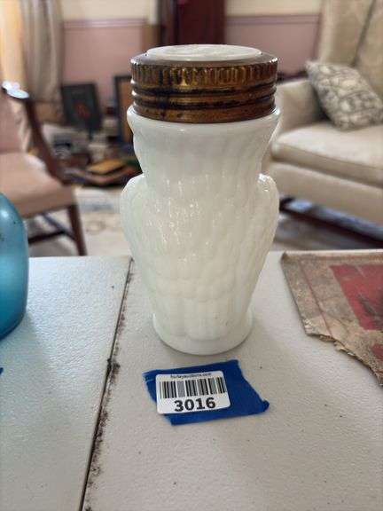 Milk glass figural owl jar w/ milk glass American eagle in lid