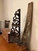 Sawn 3-tier what-not, jewelry cabinet, painted barrel stave