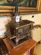 ROYAL toy cast iron range