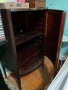 Music cabinet, bow front w/ tapered legs - no contents 27x22x45