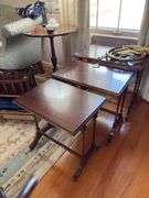 Set of three nested stands, 19x14x20, 21.5x14.5x21, 24x15x22