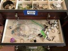 Jewelry chest w/ jewelry and watches contents
