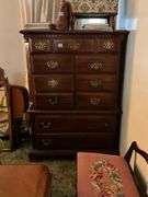 Sumter Furniture Co. chest on chest of drawers - no contents 38x19x54