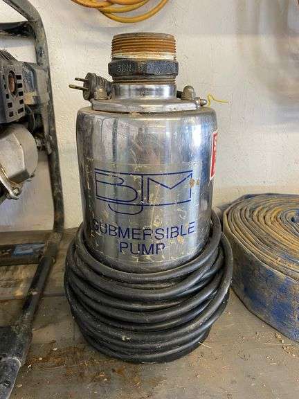 BJM Model R400D Submersible pump-2" discharge, 1/2 hp