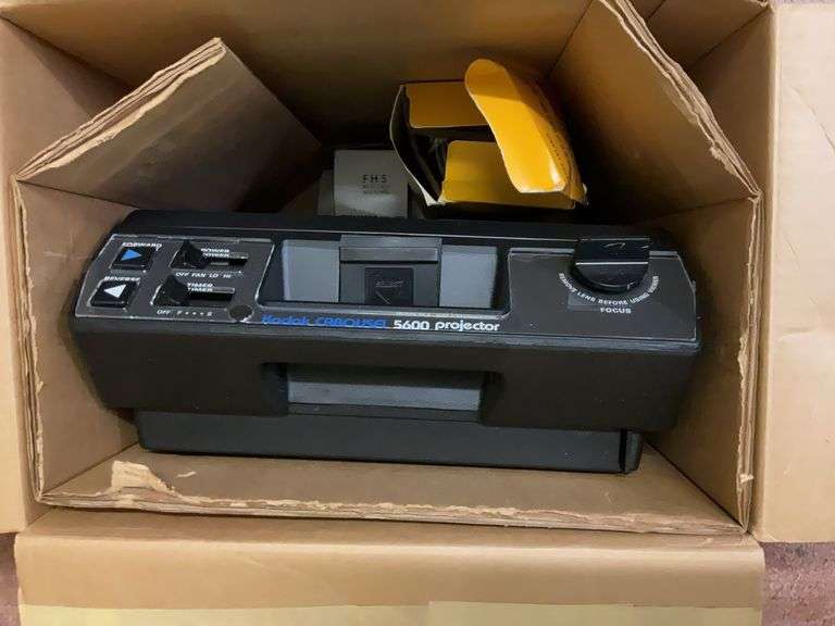Kodak Carousel 5600 projector