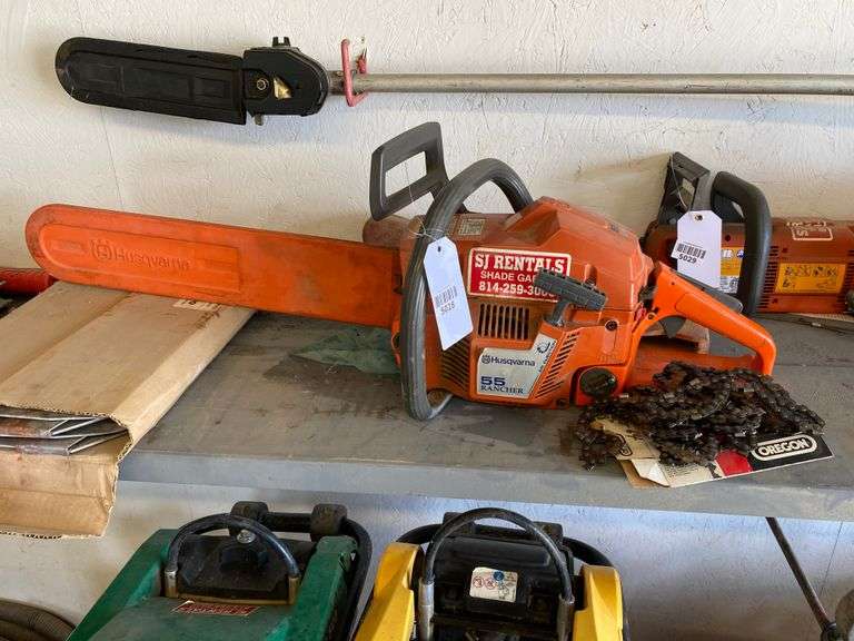 Husqvarna 55 Rancher chain saw 18 in.