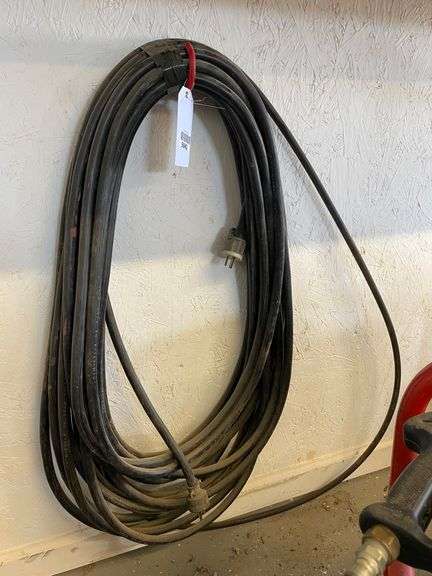100 ft. extension cord