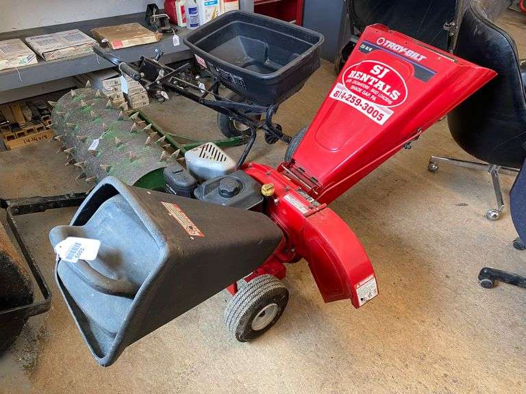Troy-Bilt brush chipper, Model: 24A-494B063, 6.5 hp